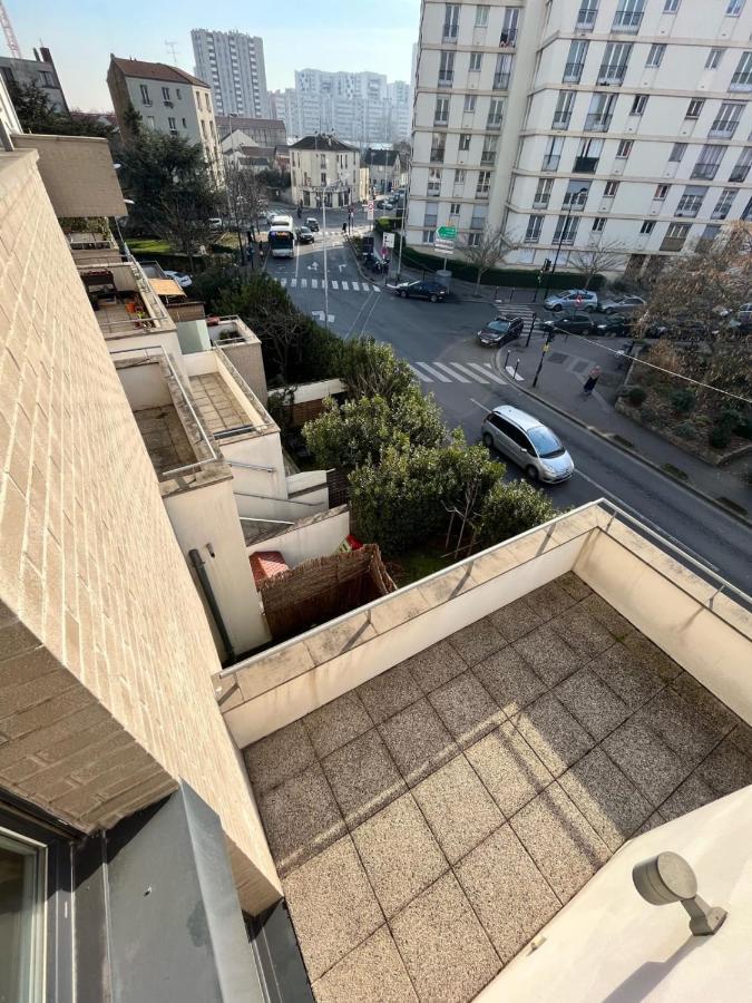 Modern And Bright Apartment Near Paris ลา คูร์เนิฟ ภายนอก รูปภาพ